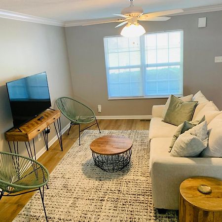 녹스빌 Sleek Retreat W/ Modern Vibes 빌라 외부 사진
